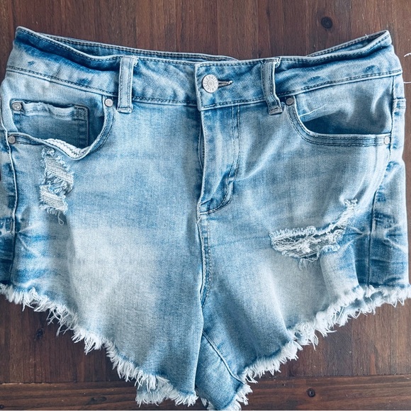 CELEBRITY PINK Denim Distressed Women Shorts - Picture 2 of 10